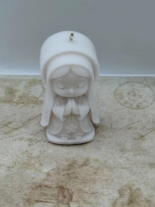 Virgencita de cera blanca, recuerdo para ceremonia